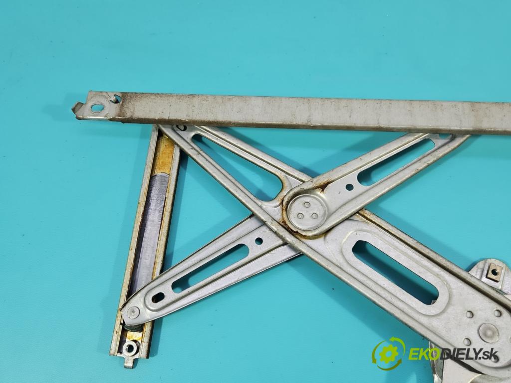 Toyota Yaris III 2011-2020 1.3 vvt-i 99 HP manual 73 kW 1329 cm3 5- mechanizmus okna predné ľavý 85702-02020