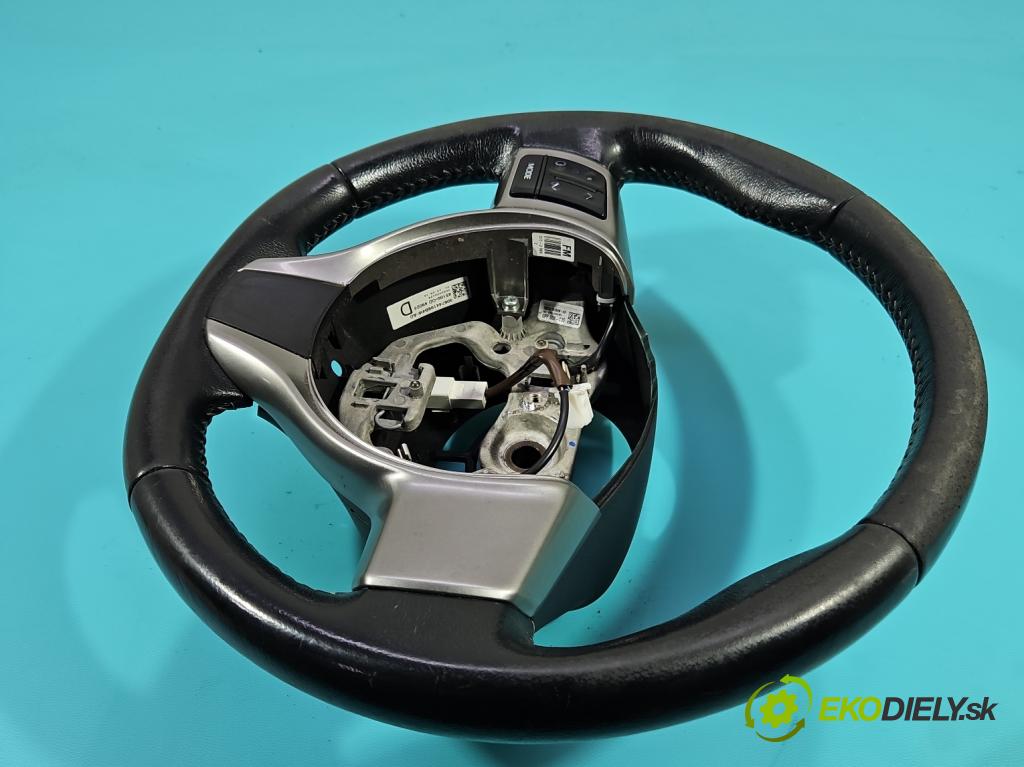 Toyota Yaris III 2011-2020 1.3 vvt-i 99 hp manual 73 kW 1329 cm3 5- volant  (Volant)