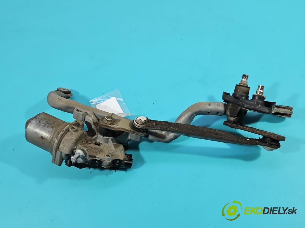 Toyota Yaris III 2011-2020 1.3 vvt-i 99 hp manual 73 kW 1329 cm3 5- motor stěračů přední 159300-7710