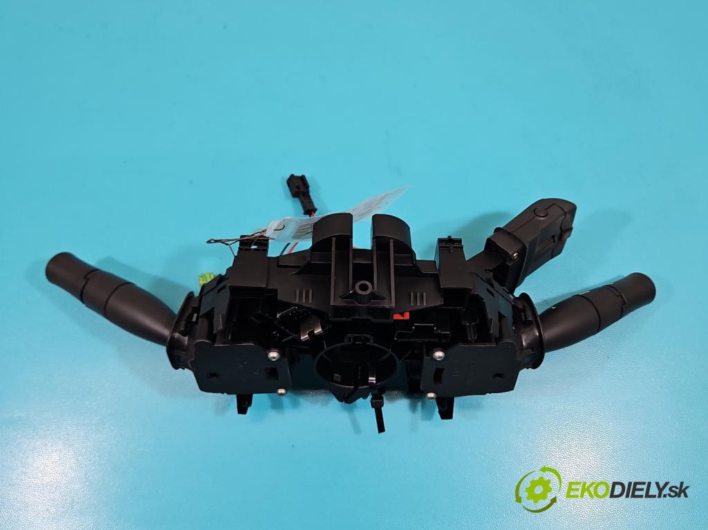 Renault Megane II 2003-2008 1.6 16v 113 HP manual 83 kW 1598 cm3 3- prepínač komplex:  (Prepínacie páčky pod volantom)