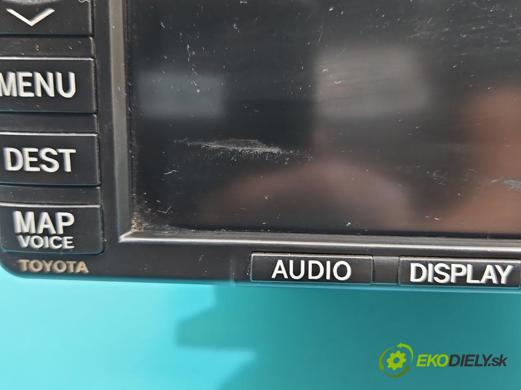 Toyota Corolla Verso II 2004-2009 2.2 D4D 177 HP manual 130 kW 2231 cm3 5- Radio originál 86120-64010