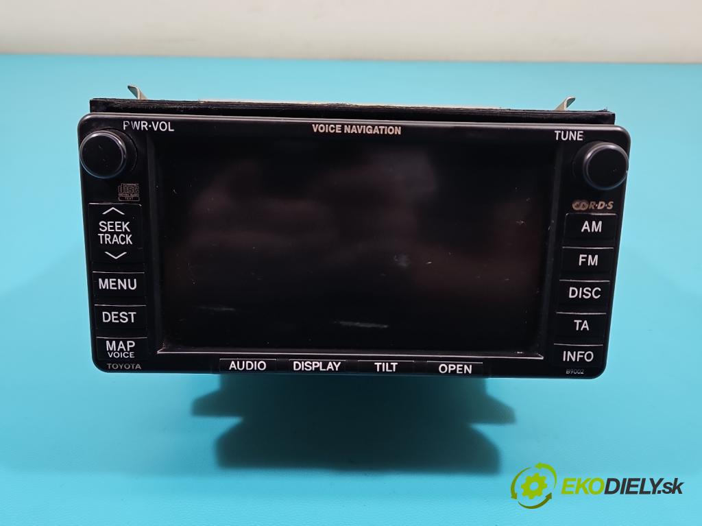 Toyota Corolla Verso II 2004-2009 2.2 D4D 177 HP manual 130 kW 2231 cm3 5- Radio originál 86120-64010
