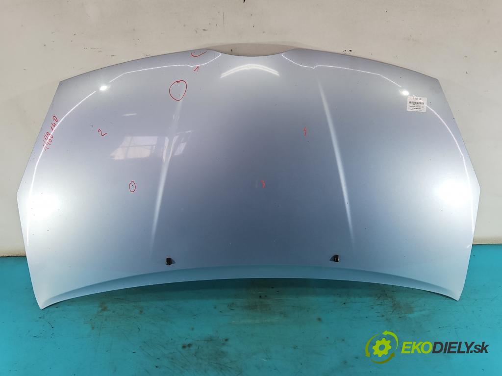 Toyota Corolla Verso II 2004-2009 2.2 D4D 177 HP manual 130 kW 2231 cm3 5- kapota predná