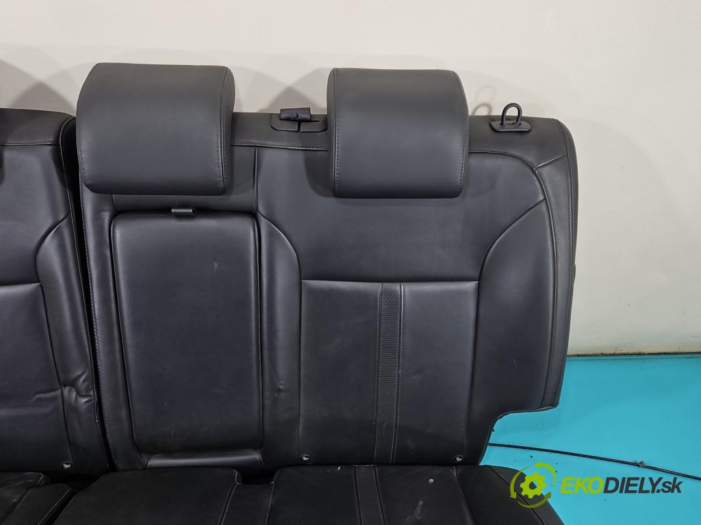 Renault Koleos I 2008-2016 2.5 16V 167 hp manual 123 kW 2488 cm3 5- sedačke: komplet