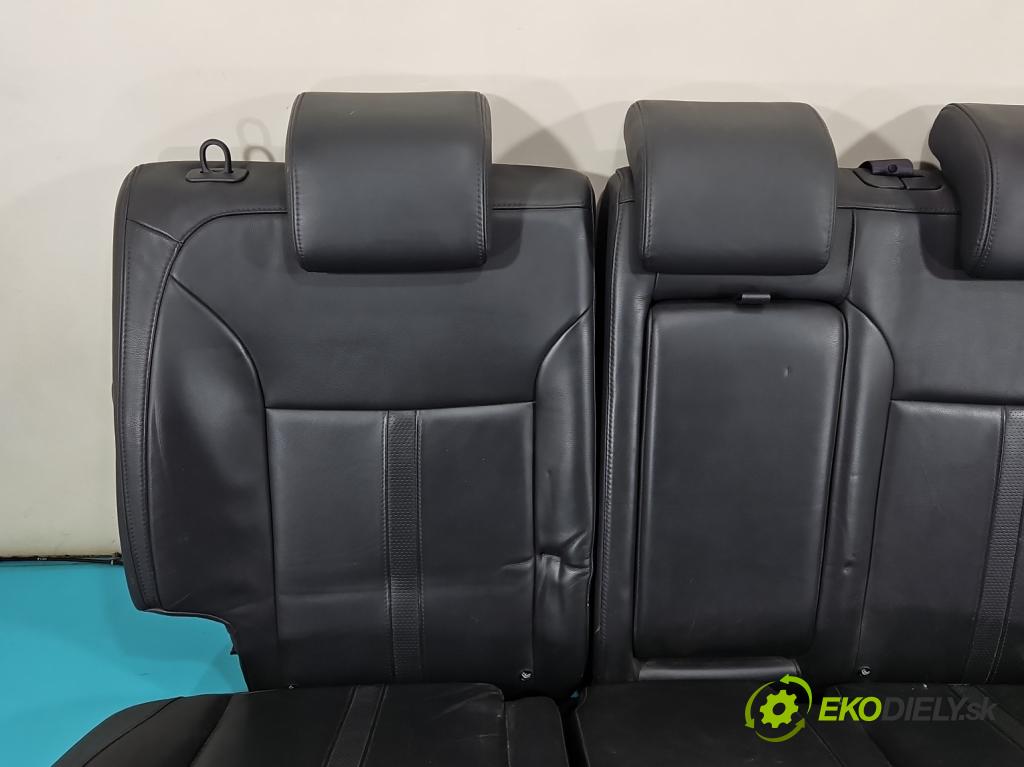Renault Koleos I 2008-2016 2.5 16V 167 hp manual 123 kW 2488 cm3 5- sedačke: komplet