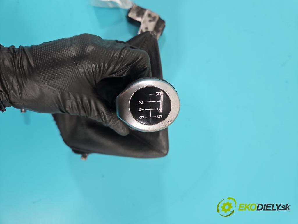 Bmw 3 E90 2005-2013 2.0d 163 HP manual 120 kW 1995 cm3 5- Páka: Změny: stupeň,rýchlosť 7529067 (Rýchlostná páka (kulisa))