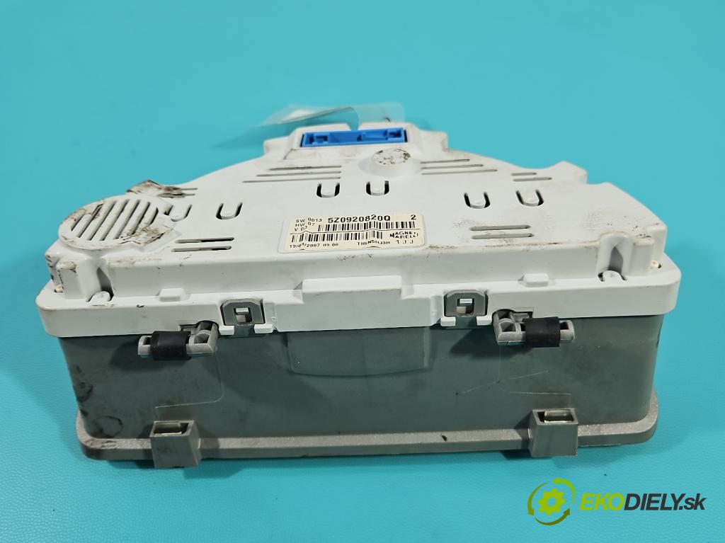 Vw Fox 1.4 tdi 69KM manual 51 kW 1422 cm3 3- prístrojovka/ budíky 5Z0920820Q (Prístrojová doska)