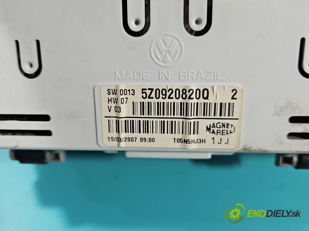Vw Fox 1.4 tdi 69KM manual 51 kW 1422 cm3 3- prístrojovka/ budíky 5Z0920820Q (Prístrojová doska)