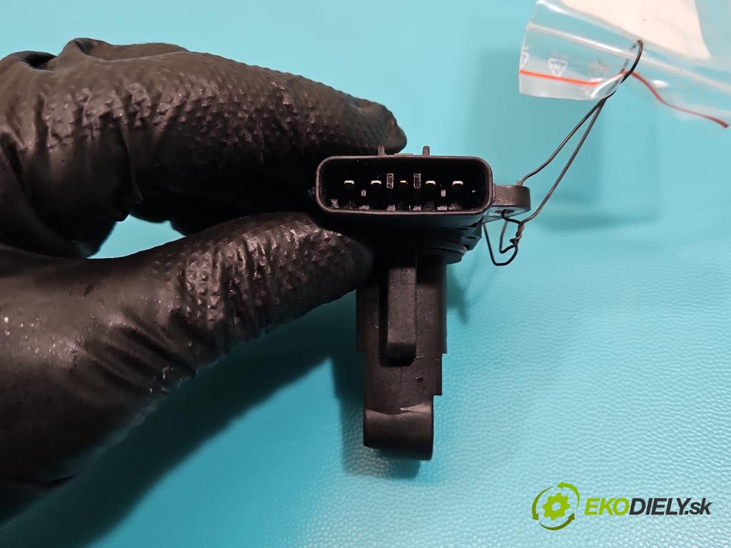 Toyota Corolla Verso II 2004-2009 2.2 D4D 177 HP manual 130 kW 2231 cm3 5- průtokoměr: 22204-0N010 (Váha vzduchu)