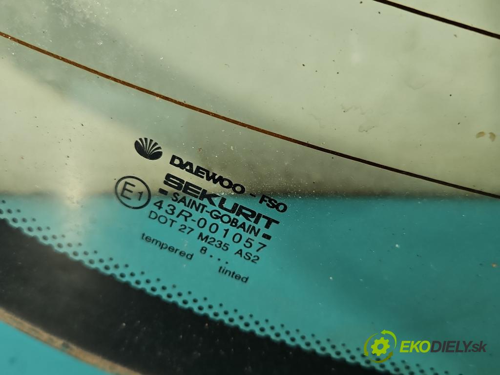 Daewoo Lanos 1.5 16V 101 HP manual 74 kW 1498 cm3 4- sklo zadná  (Sklo zadné)