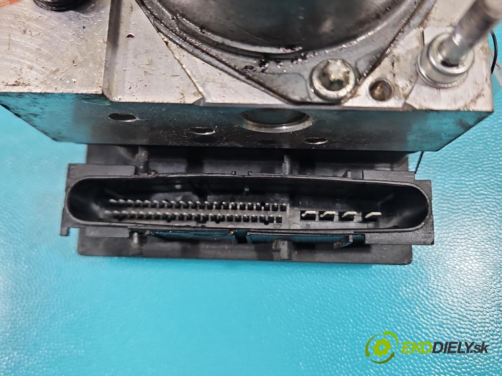 Toyota Corolla Verso II 2004-2009 2.2 D4D 177 HP manual 130 kW 2231 cm3 5- čerpadlo abs 0265234222 (Pumpa ABS)