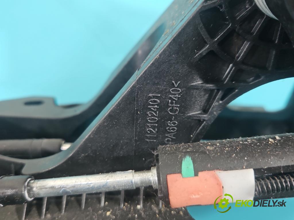 Toyota Yaris III 2011-2020 1.3 vvt-i 99 HP manual 73 kW 1329 cm3 5- Páka: Změny: stupeň,rýchlosť  (Rýchlostná páka (kulisa))