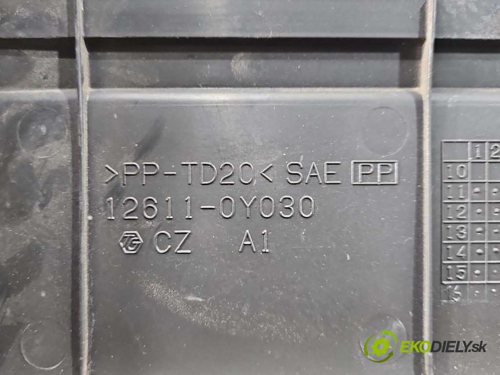 Toyota Yaris III 2011-2020 1.3 vvt-i 99 HP manual 73 kW 1329 cm3 5- kryt motora horní: 12611-0Y030