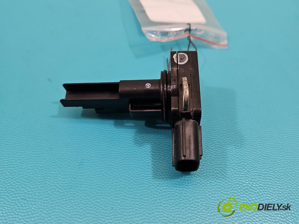 Toyota Yaris III 2011-2020 1.3 vvt-i 99 HP manual 73 kW 1329 cm3 5- průtokoměr: 22204-0V020 (Váha vzduchu)