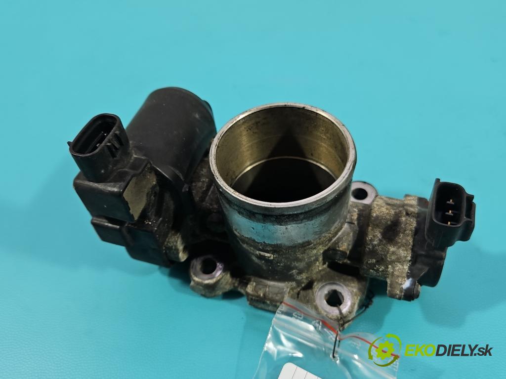 Toyota Corolla Verso II 2004-2009 2.2 D4D 177 HP manual 130 kW 2231 cm3 5- klapka 192300-2010 (Škrtiaca klapka)