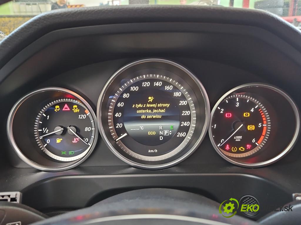 Mercedes E W212 2009-2016 2,2.0 cdi 136 HP automatic 100 kW 2143 cm3 5- prístrojovka/ budíky A2C53435305 (Prístrojová doska)