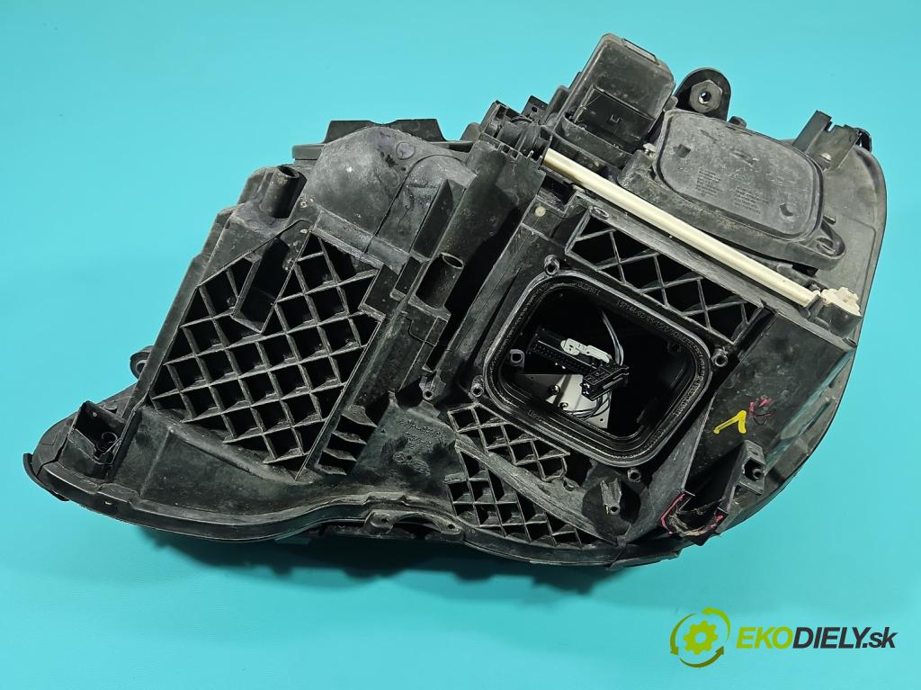 Mercedes E W212 2009-2016 2.2 cdi 136 HP automatic 100 kW 2143 cm3 5- Reflektor: pravý A2128205039KZ (Svetlo predné pravé)