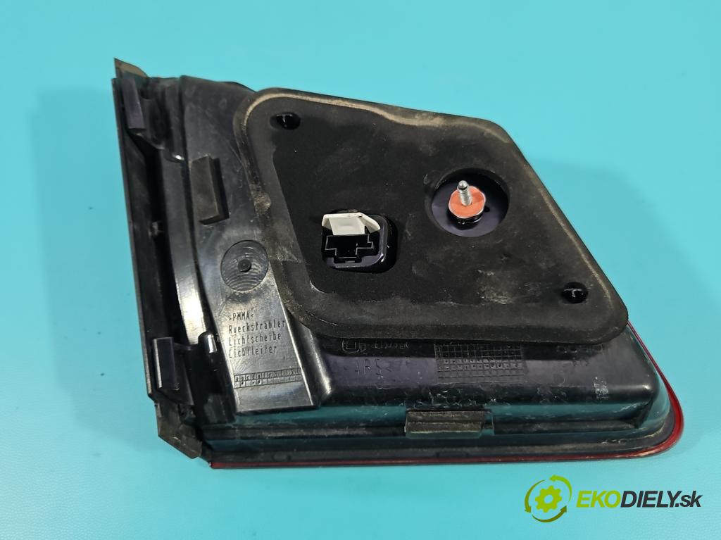 Mercedes E W212 2009-2016 2.2 cdi 651925 136 HP automatic 100 kW 2143 cm3 5- svetlo / reflektor zadné pravé A2129062203 (Kľučka dverí ostatné)