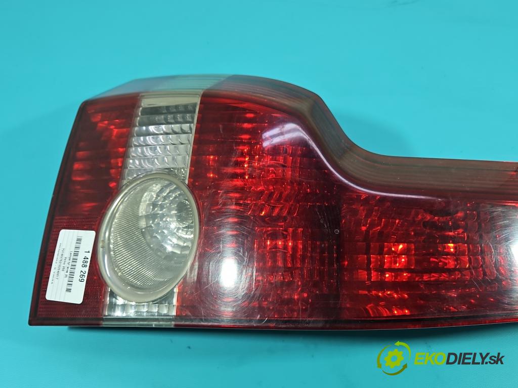 Volvo V50 2.0d 136 HP manual 100 kW 1997 cm3 5- svetlo / reflektor zadné ľavé  (Kľučka dverí ostatné)