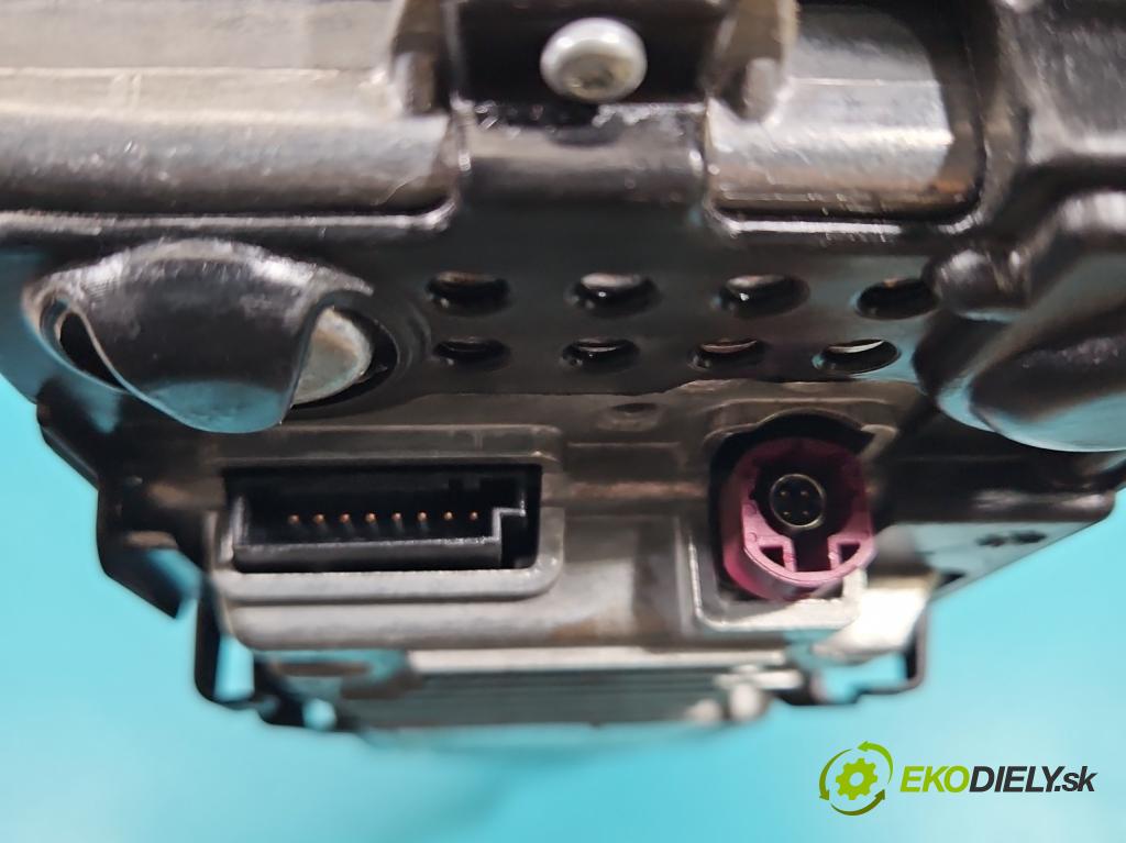 Bmw 5 F10 2010-2017 2.0 T 245KM automatic 180 kW 1997 cm3 4- Zobrazit: 9266385 (Prístrojová doska)