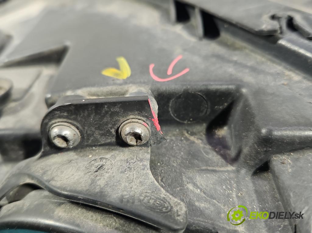 Bmw 5 F10 2010-2017 2.0 T 245KM automatic 180 kW 1997 cm3 4- Reflektor: pravý 7203252 (Svetlo predné pravé)