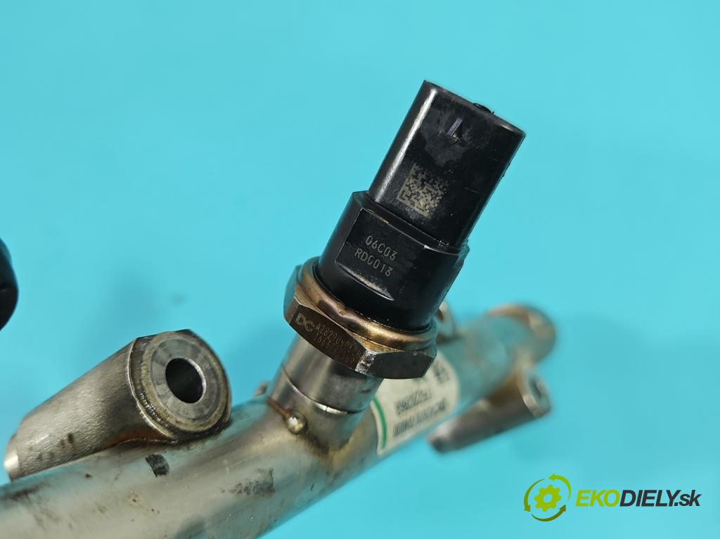 Dacia Dokker 2012- 1.3 TCE: 102 HP manual 75 kW 1332 cm3 5- lišta vstrekovacia A2820704000 (Vstrekovacia lišta)