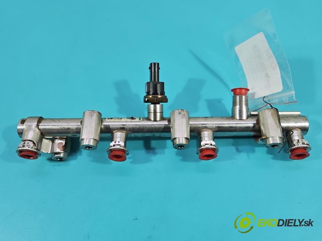 Dacia Dokker 2012- 1.3 TCE: 102 HP manual 75 kW 1332 cm3 5- lišta vstrekovacia A2820704000 (Vstrekovacia lišta)