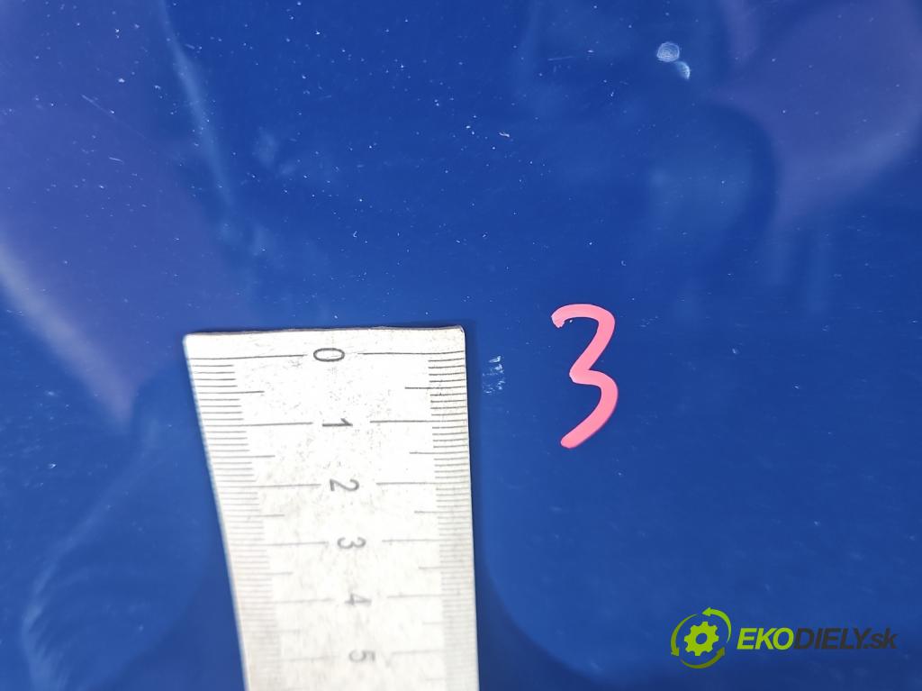 Vw Fox 1.4 tdi 69KM manual 51 kW 1422 cm3 3- dvere predné pravé  (Kľučka dverí ostatné)