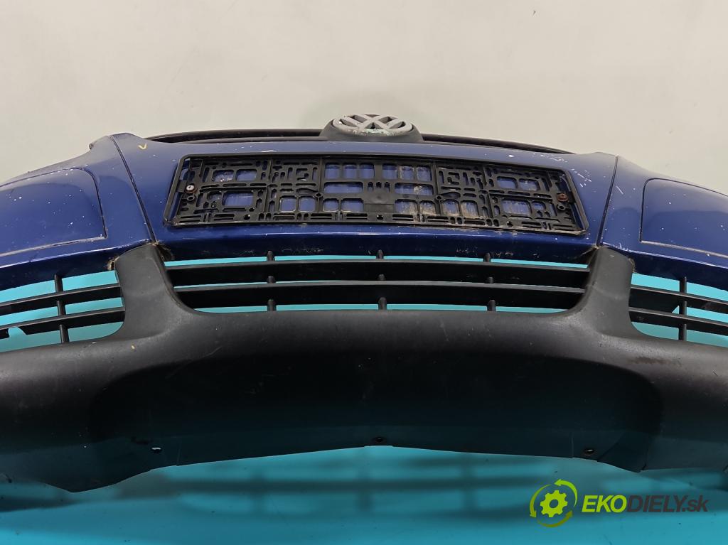 Vw Fox 1.4 tdi 69KM manual 51 kW 1422 cm3 3- nárazník přední  (Klika dveří ostatní)