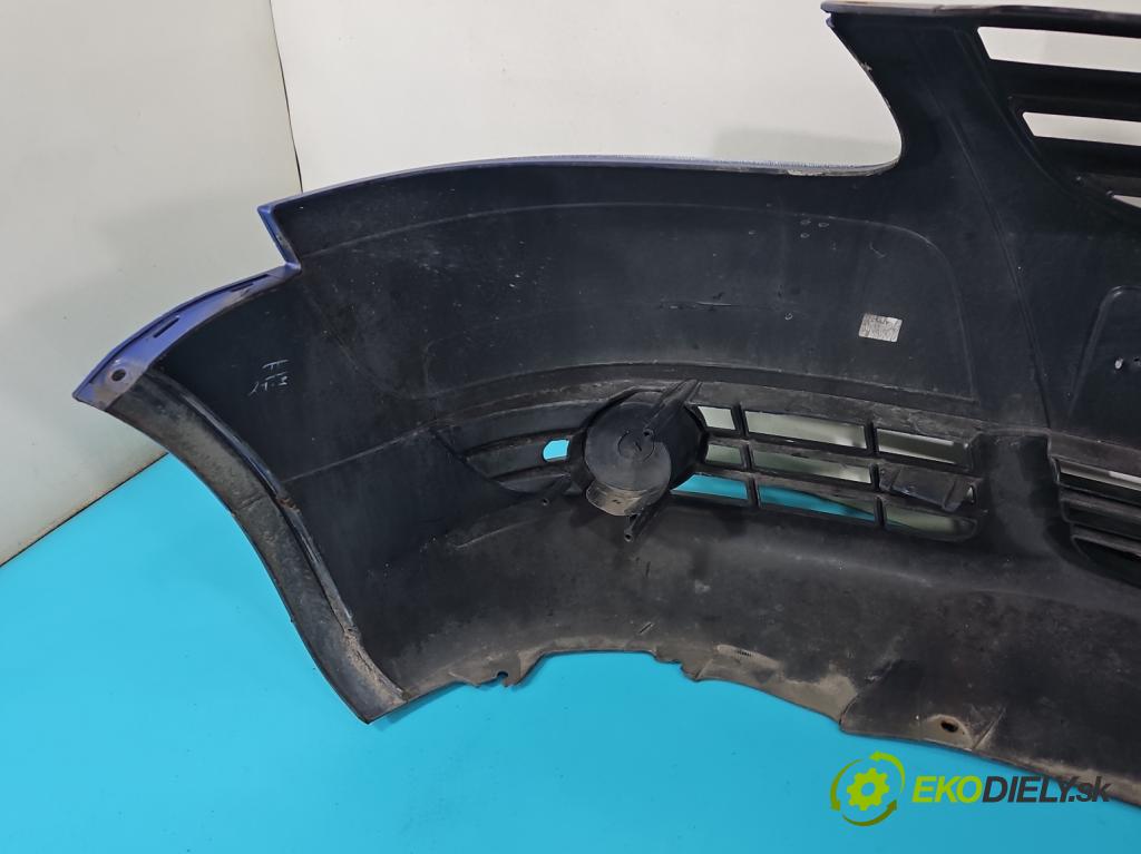 Vw Fox 1.4 tdi 69KM manual 51 kW 1422 cm3 3- nárazník přední  (Klika dveří ostatní)