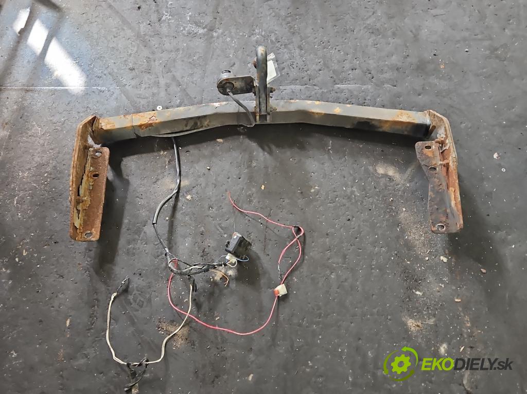 Lexus RX II 2003-2008 3.3 v6 211KM automatic 155 kW 3331 cm3 5- oko tažné  (Tažné zařízení)