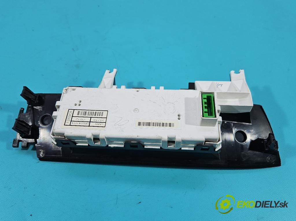 Honda Civic VIII 2006-2011 1.8 16V 140 HP manual 103 kW 1799 cm3 5- Zobrazit: HR0343014 (Prístrojová doska)