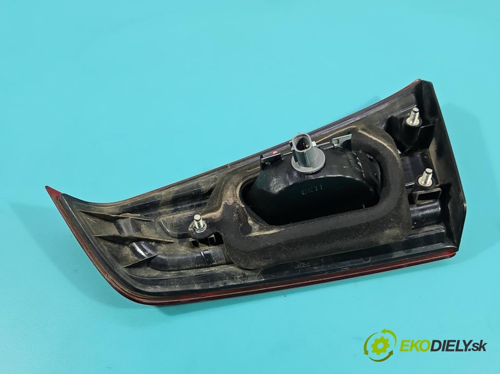 Mitsubishi ASX 2010-2021 1.6 16v 117 HP manual 86 kW 1590 cm3 5- svetlo / reflektor zadné ľavé  (Kľučka dverí ostatné)