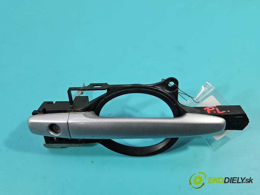 Mitsubishi ASX 2010-2021 1.6 16v 117 HP manual 86 kW 1590 cm3 5- rukoväť predné ľavé mimo:  (Kľučka dverí vonkajšia predná ľavá)