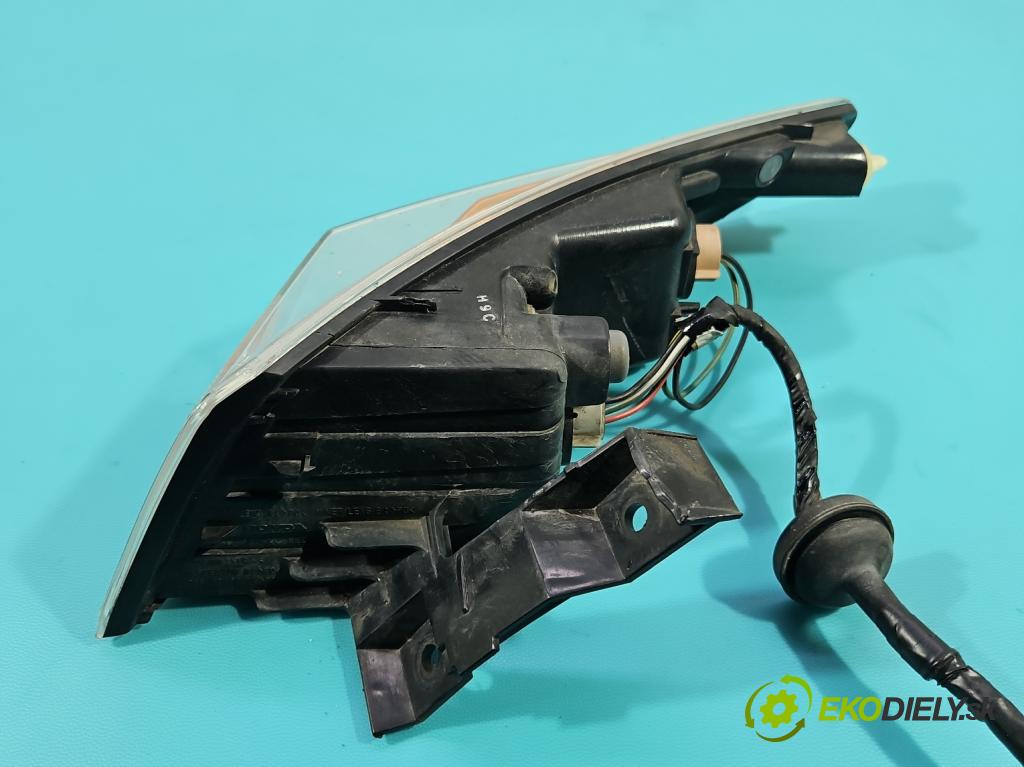 Honda Civic VIII 2006-2011 1.8 16V 140 HP manual 103 kW 1799 cm3 5- svetlo / reflektor zadné ľavé  (Kľučka dverí ostatné)