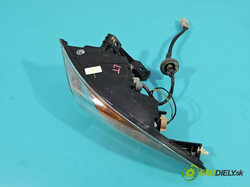 Honda Civic VIII 2006-2011 1.8 16V 140 HP manual 103 kW 1799 cm3 5- svetlo / reflektor zadné ľavé  (Kľučka dverí ostatné)