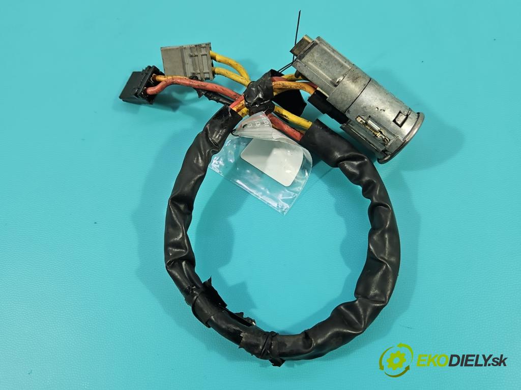 Renault Safrane II 2.0 136 HP manual 100 kW 1948 cm3 5- Spínačka (Spínacia skrinka)