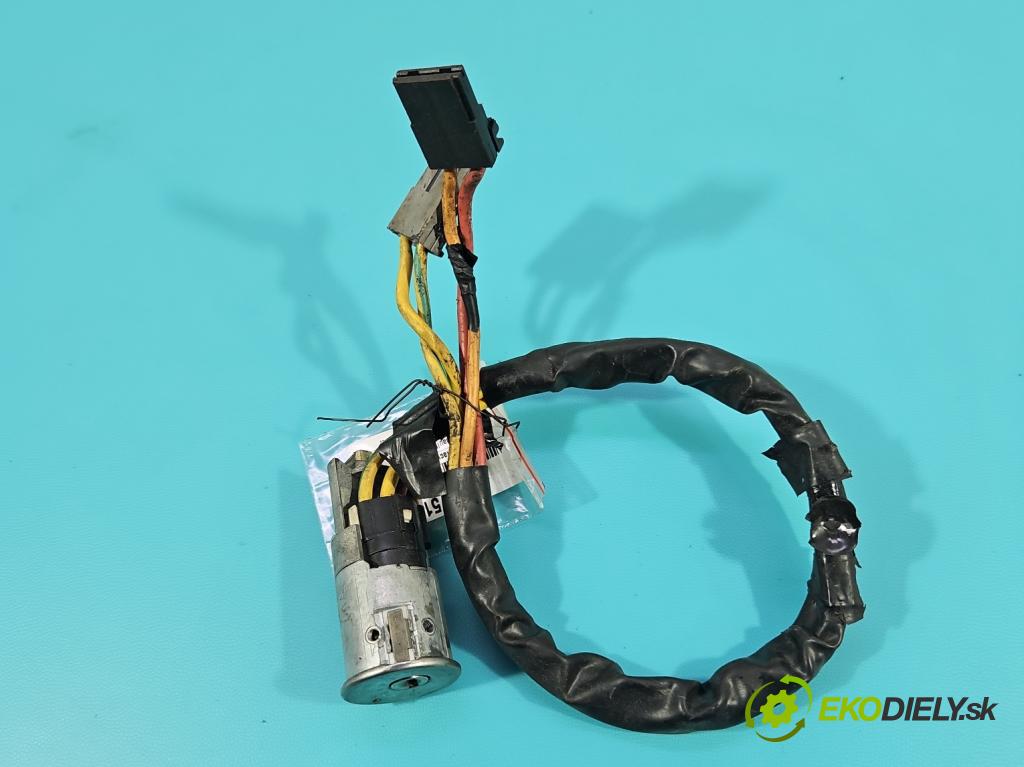 Renault Safrane II 2.0 136 HP manual 100 kW 1948 cm3 5- Spínačka (Spínacia skrinka)