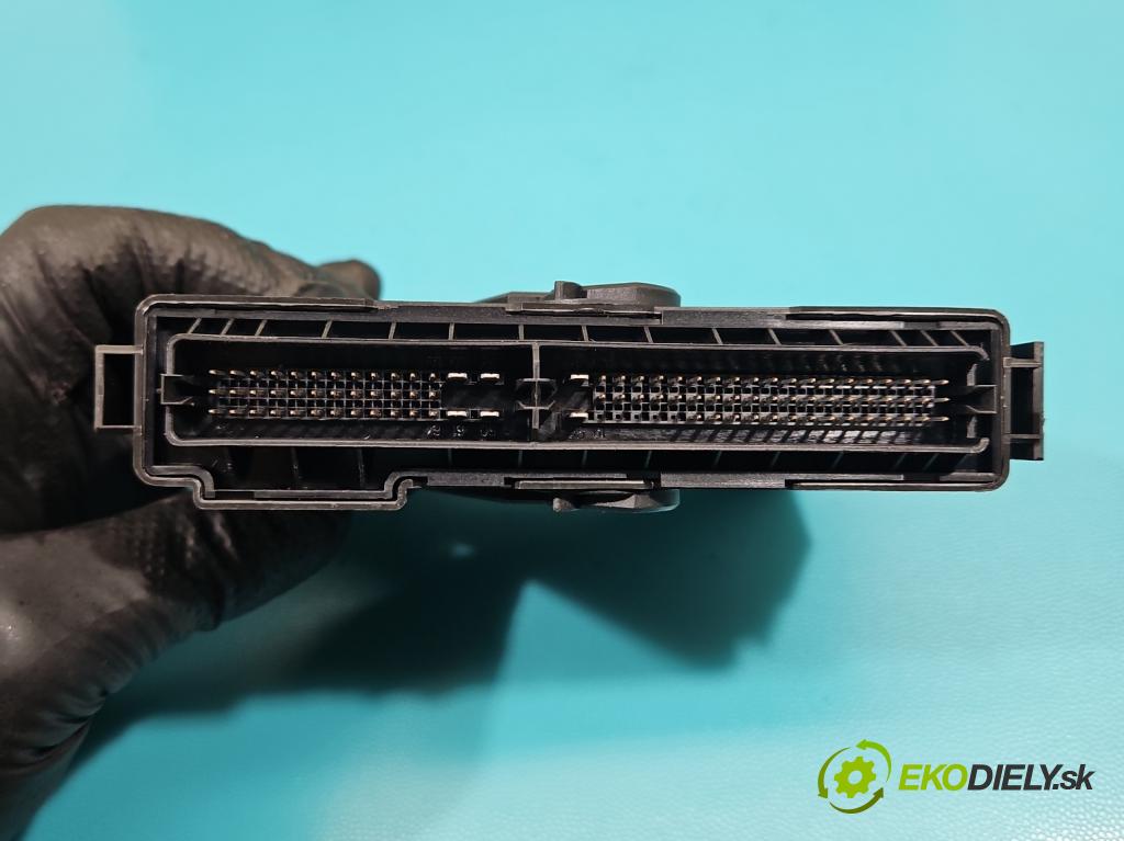 Opel Meriva A 2002-2010 1.7 02-06 75 HP manual 55 kW 1686 cm3 5- riadiaca jednotka motora 12249828