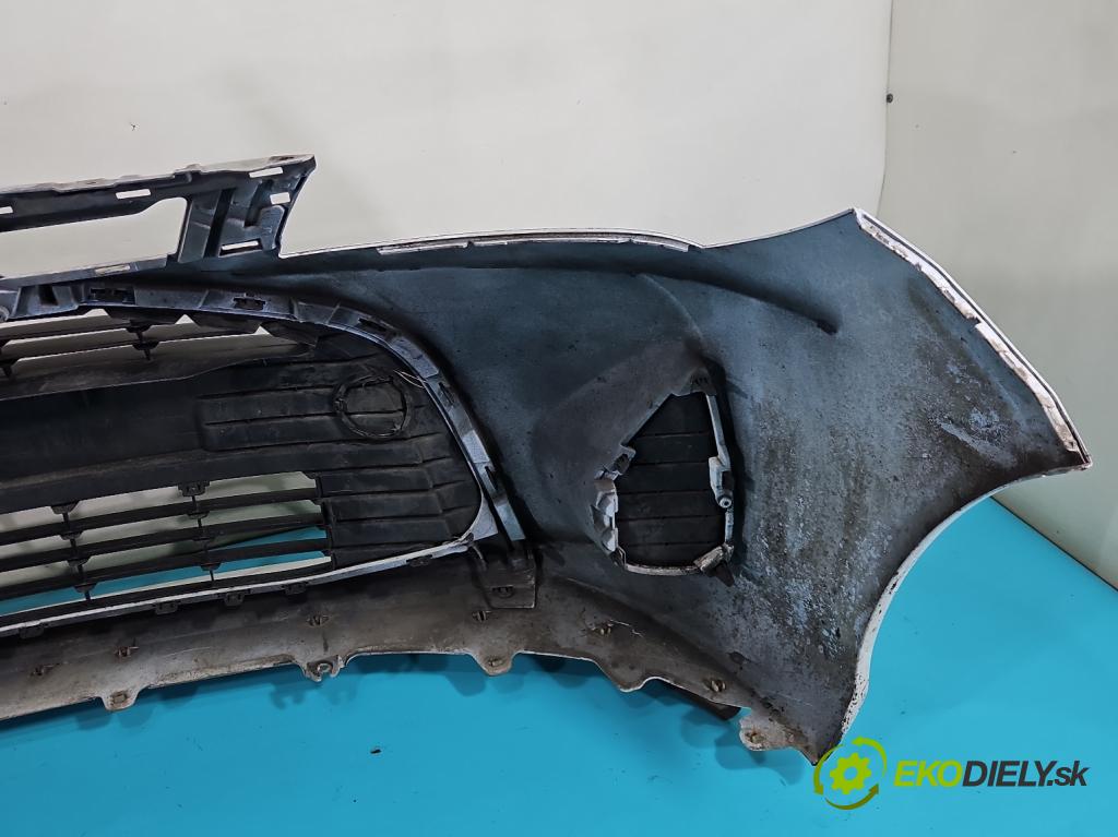 Toyota Yaris III 2011-2020 1.3 vvt-i 99 hp manual 73 kW 1329 cm3 5- nárazník přední  (Klika dveří ostatní)