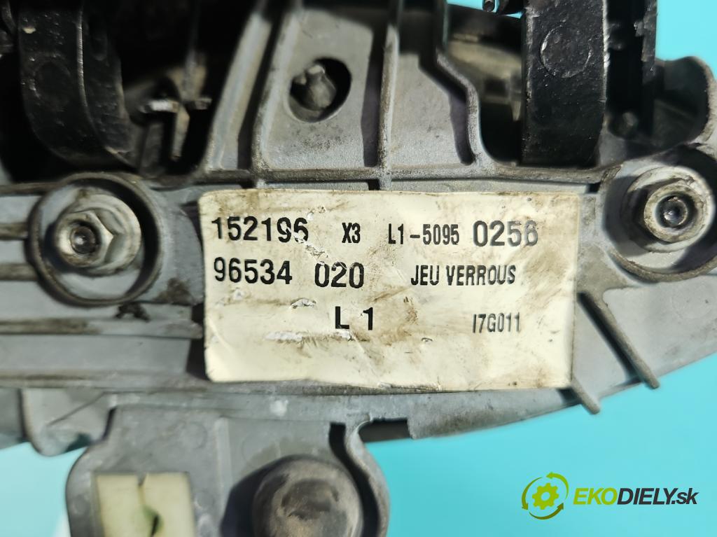 Citroen C5 I 2001-2008 1,8.0 16V 116 HP manual 85 kW 1749 cm3 5- rukoväť predné ľavé mimo:  (Kľučka dverí vonkajšia predná ľavá)