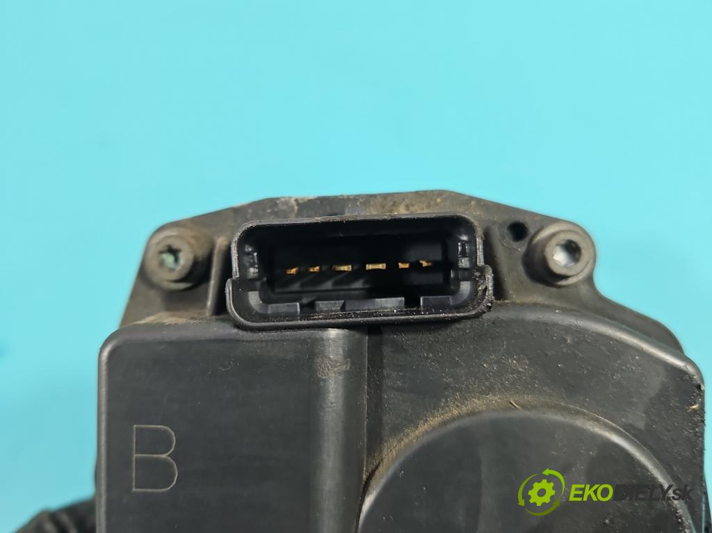 Citroen C5 I 2001-2008 1,8.0 16V 116 HP manual 85 kW 1749 cm3 5- klapka 9652682880 (Škrtiaca klapka)