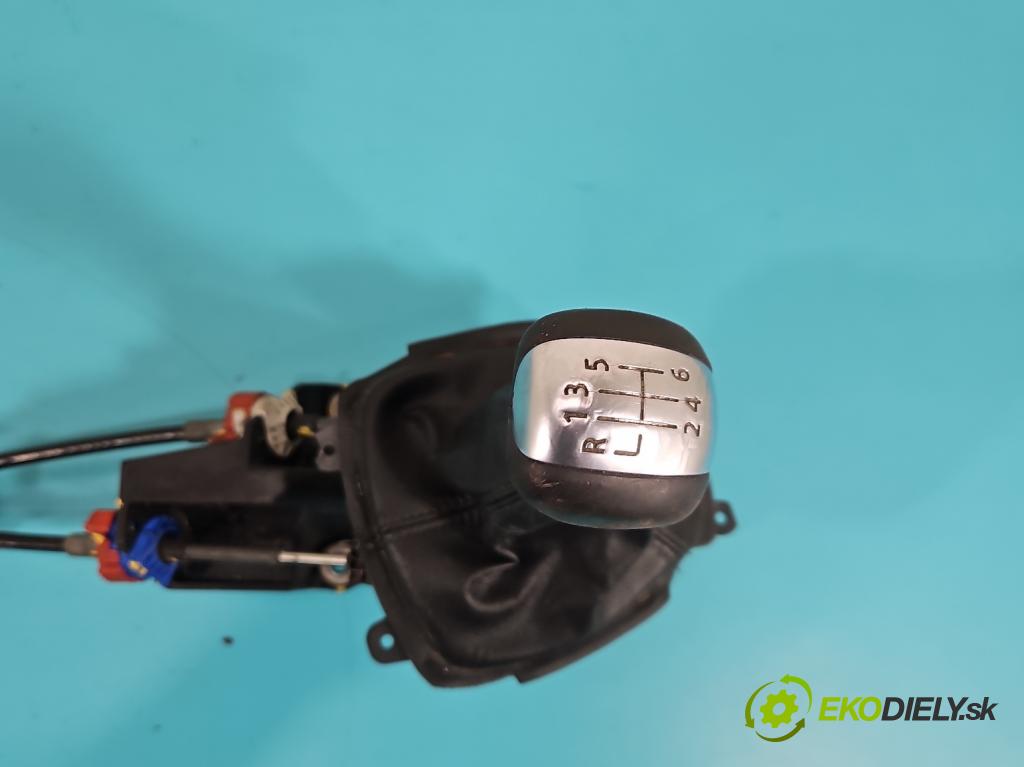 Renault Koleos I 2008-2016 2.5 16V 167 HP manual 123 kW 2488 cm3 5- Páka: Změny: stupeň,rýchlosť JY00A (Rýchlostná páka (kulisa))