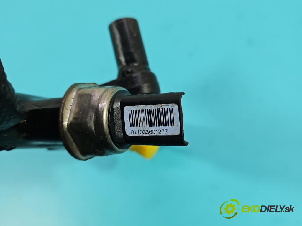 Citroen C4 II 2010-2017 2.0 hdi 150 HP manual 110 kW 1997 cm3 5- lišta vstrekovacia 9681909680 (Vstrekovacia lišta)