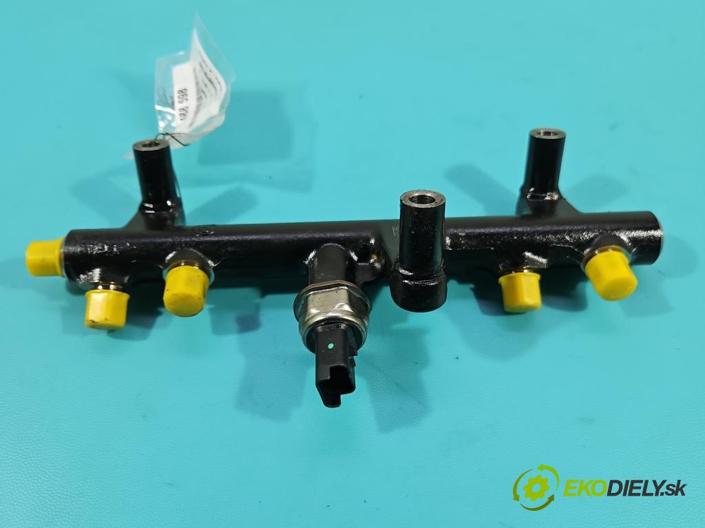 Citroen C4 II 2010-2017 2.0 hdi 150 HP manual 110 kW 1997 cm3 5- lišta vstrekovacia 9681909680 (Vstrekovacia lišta)