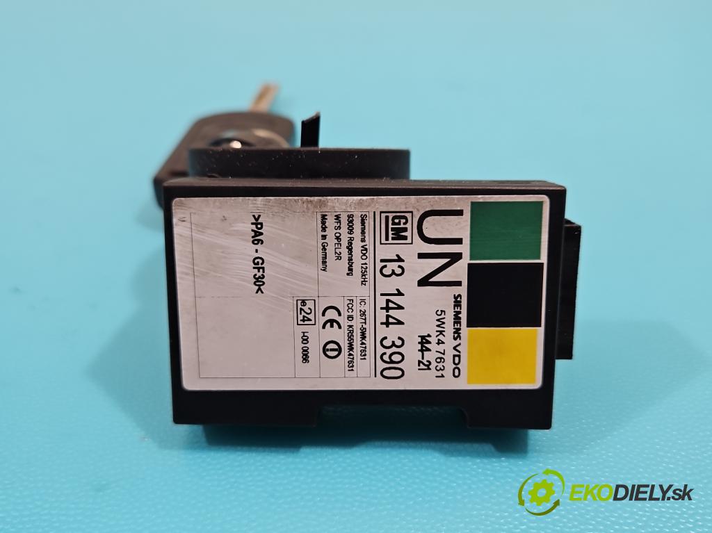 Opel Corsa C 2000-2006 1.4 16V 90 HP automatic 66 kW 1389 cm3 5- riadiaca jednotka motora 0261207721