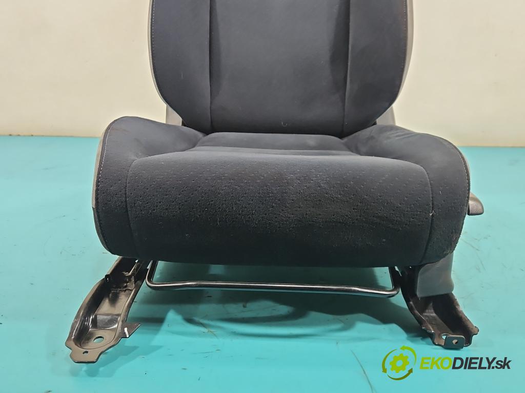 Honda Civic VIII 2006-2011 1.8 16V 140 HP manual 103 kW 1799 cm3 5- Sedačka ľavý (Sedadlo)