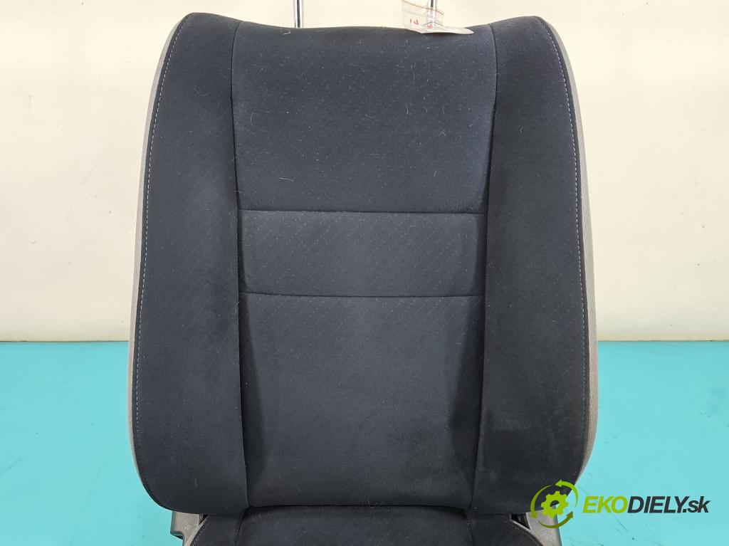 Honda Civic VIII 2006-2011 1.8 16V 140 HP manual 103 kW 1799 cm3 5- Sedačka ľavý (Sedadlo)