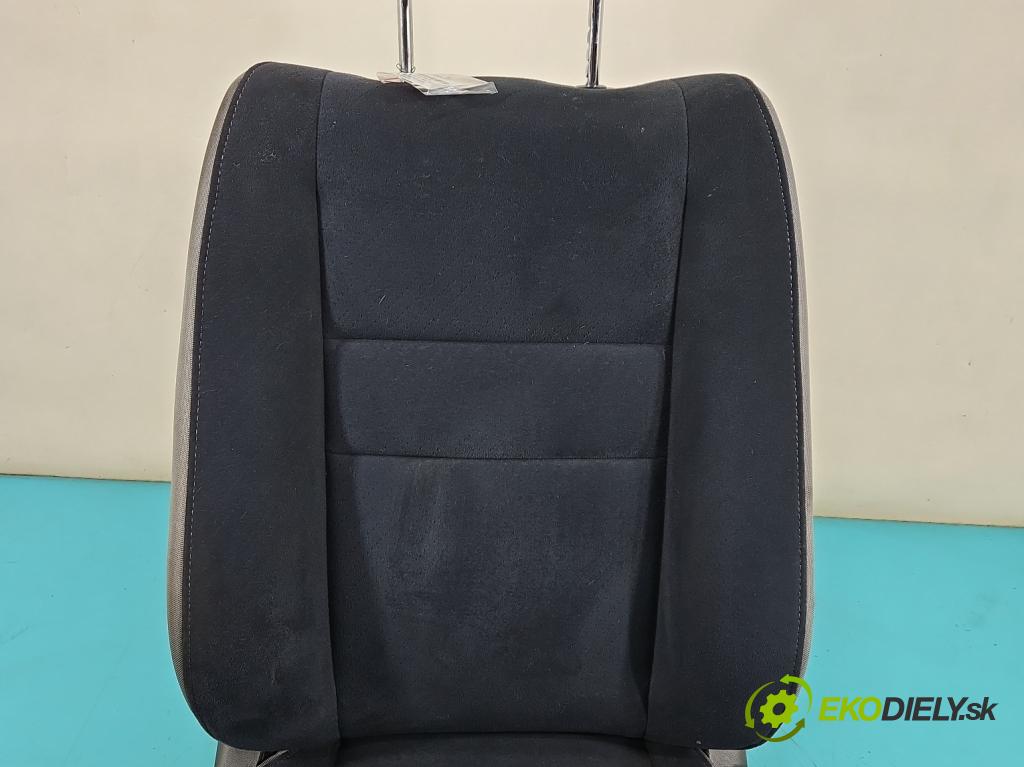 Honda Civic VIII 2006-2011 1.8 16V 140 HP manual 103 kW 1799 cm3 5- Sedačka pravý  (Sedadlo)