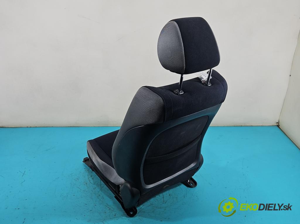 Honda Civic VIII 2006-2011 1.8 16V 140 HP manual 103 kW 1799 cm3 5- Sedačka pravý  (Sedadlo)